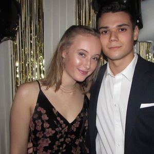 Meet your Posher, Sydney